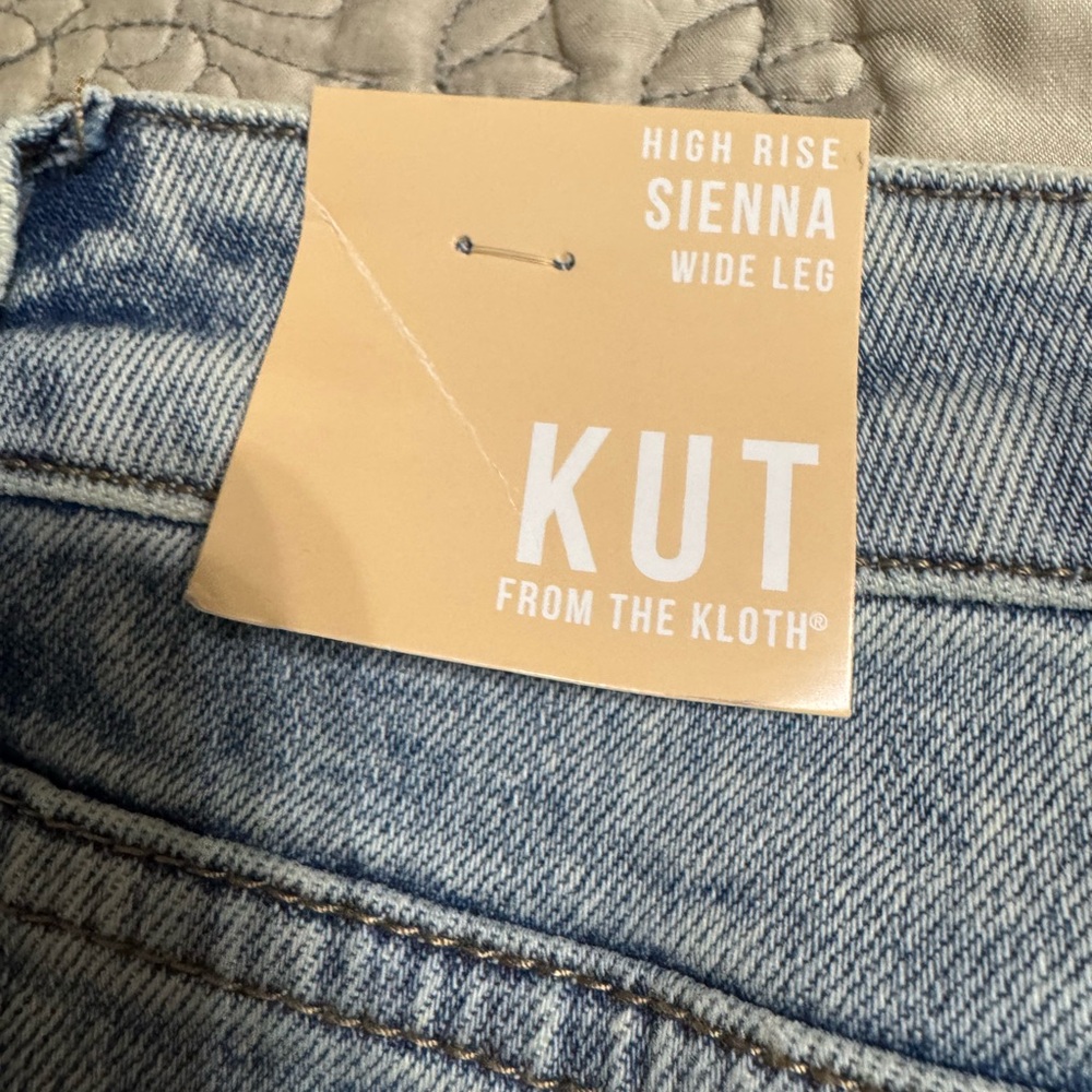 Kut from the Kloth Sienna High Rise Wide Leg Jeans - Light Blue